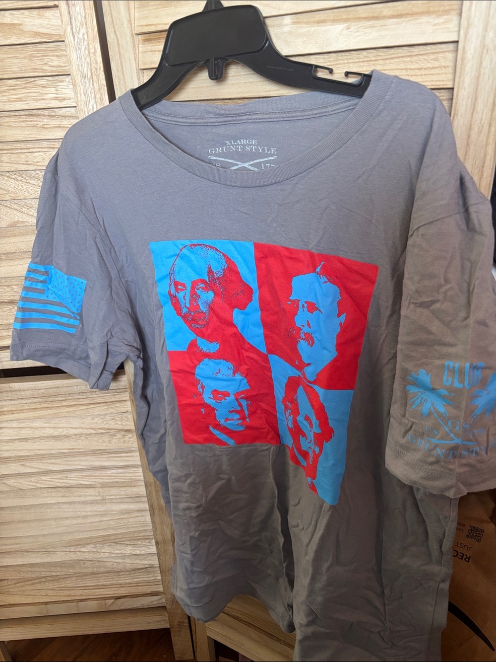 Grunt Style Gray Short-Sleeve Tee with Red & Blue Portrait Blocks XL